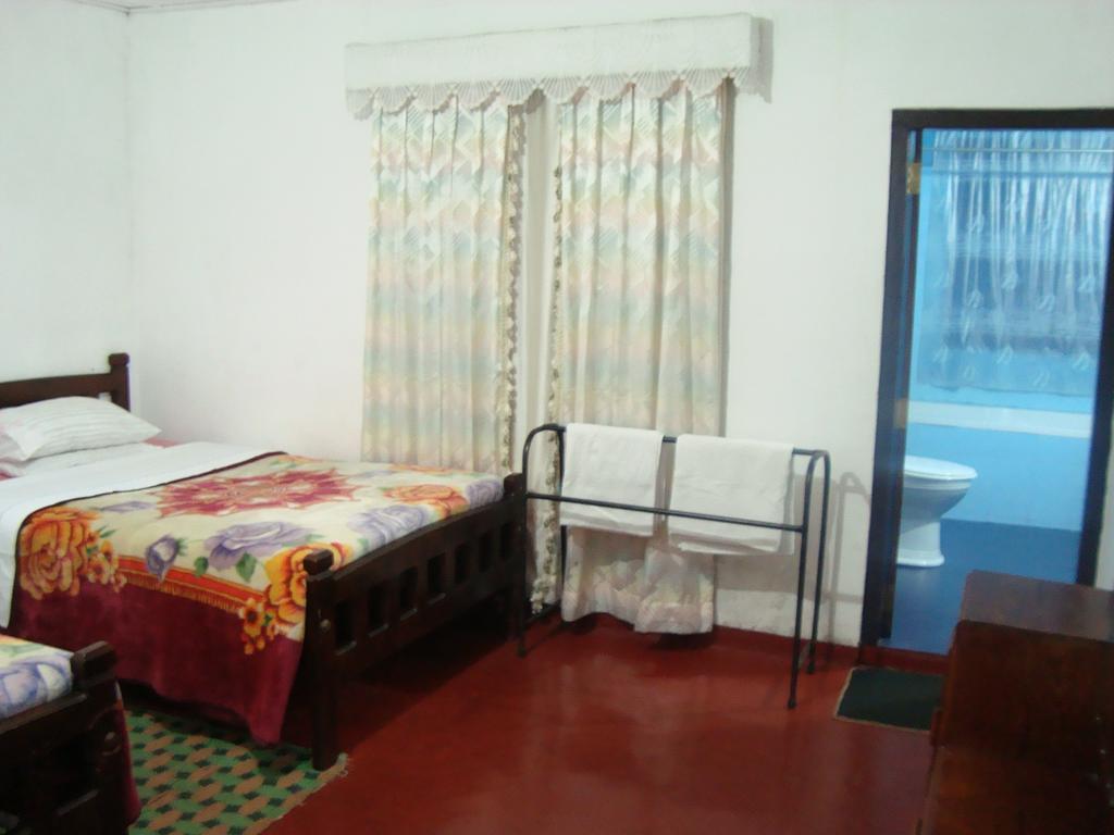 Andrews Hostel Nuwara Eliya Rom bilde