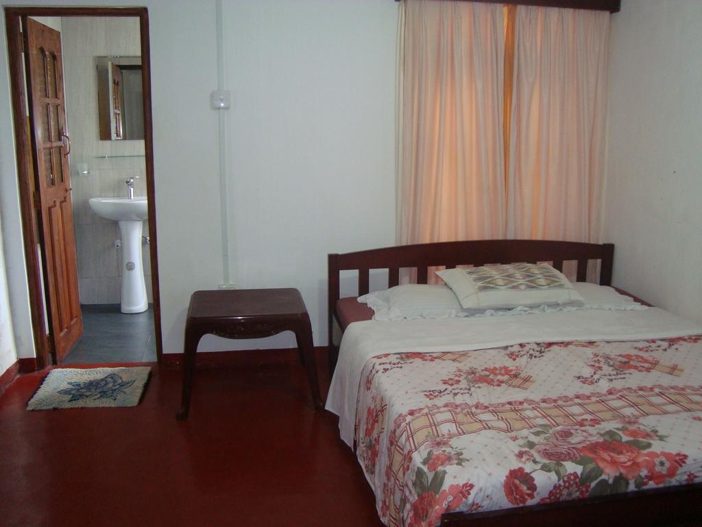 Andrews Hostel Nuwara Eliya Rom bilde